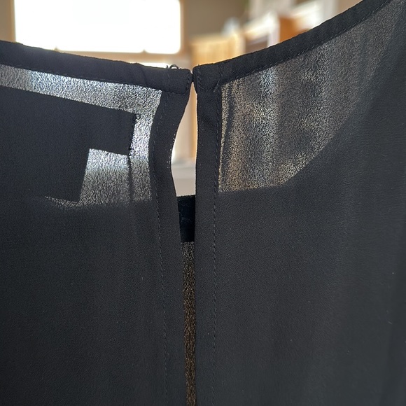 TROUVÉ Black Tank Top - Picture 6 of 6